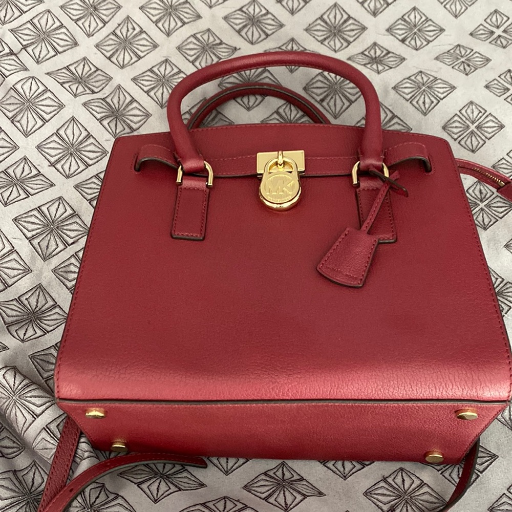 Brand New Michael Kirs Purse